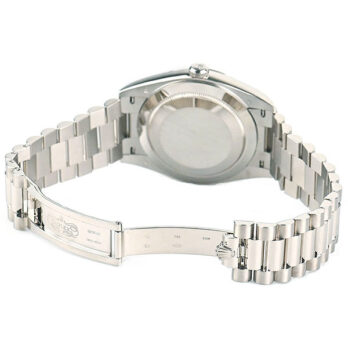 Rolex Day-date 40 White Gold Blue Roman